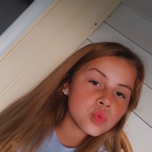 Meet your Posher, Brianna